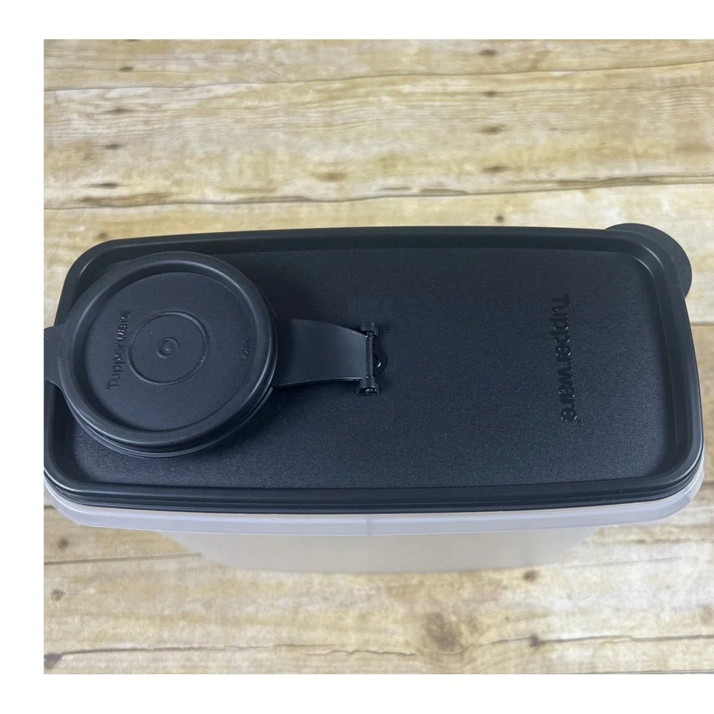 Tupperware Cereal Storer Black New Classic Sheer  Food Storage Container 13 Cup